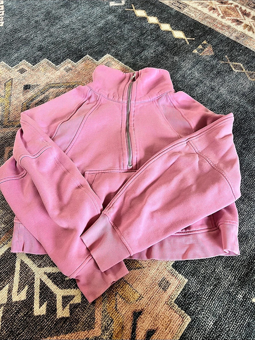 Lululemon Scuba Cropped